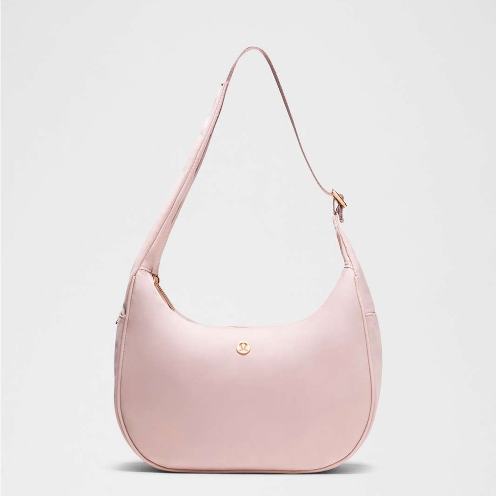 Lululemon City Essentials Shoulder Bag 4L